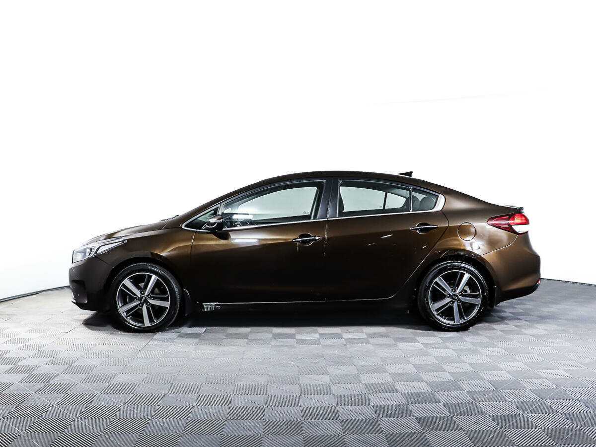 Kia Cerato с пробегом — 2017 год. Фото: #7