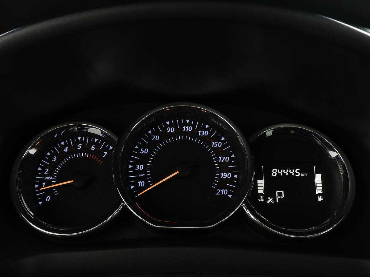 Renault Logan с пробегом — 2020 год. Фото: #10