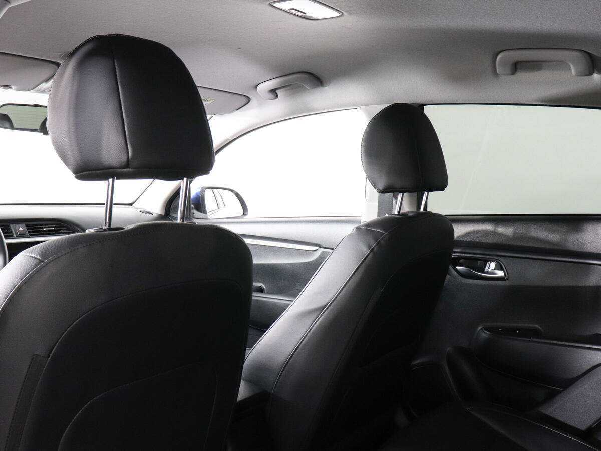 Kia Rio с пробегом — 2021 год. Фото: #11