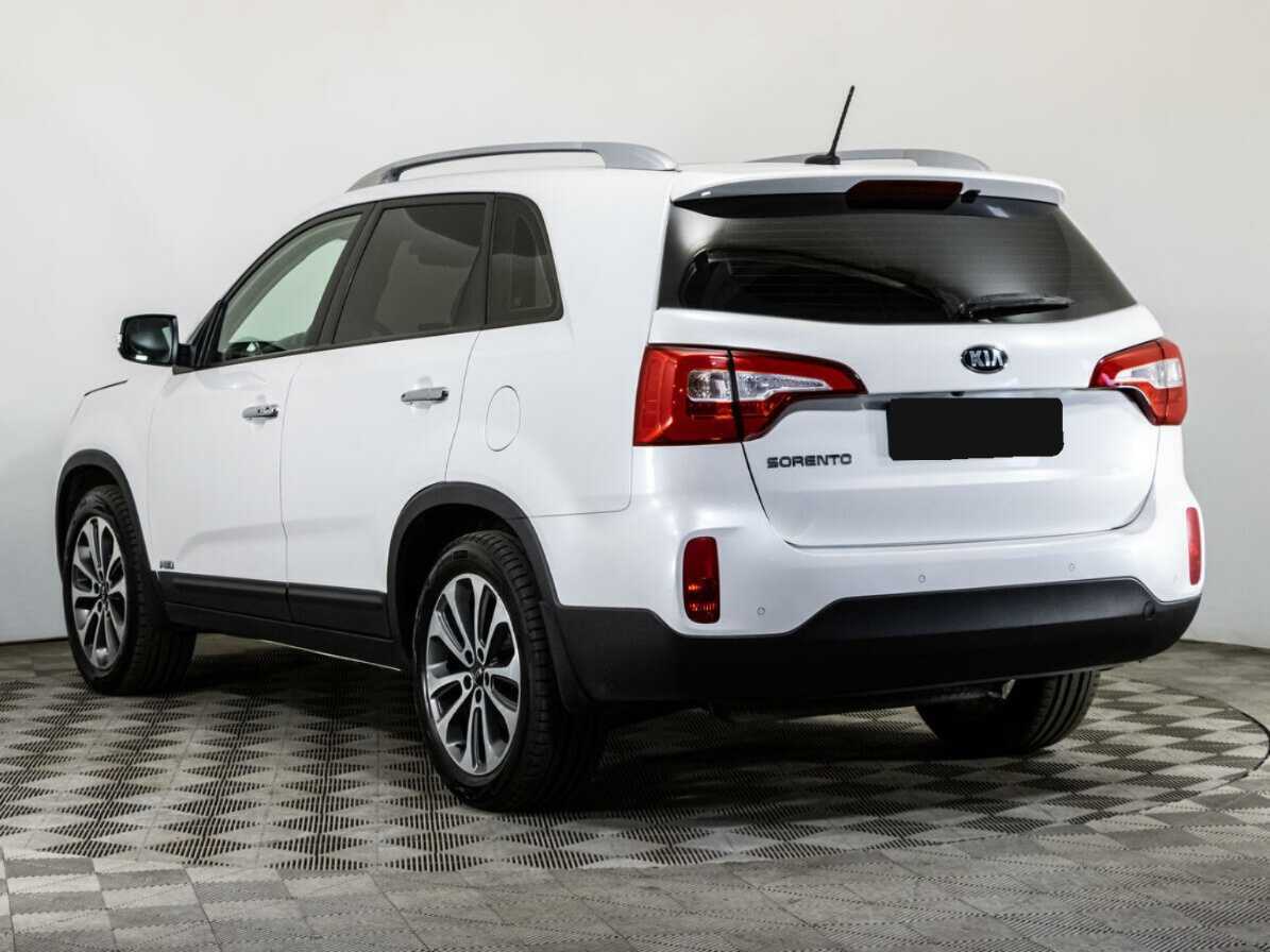 Kia Sorento с пробегом — 2015 год. Фото: #6