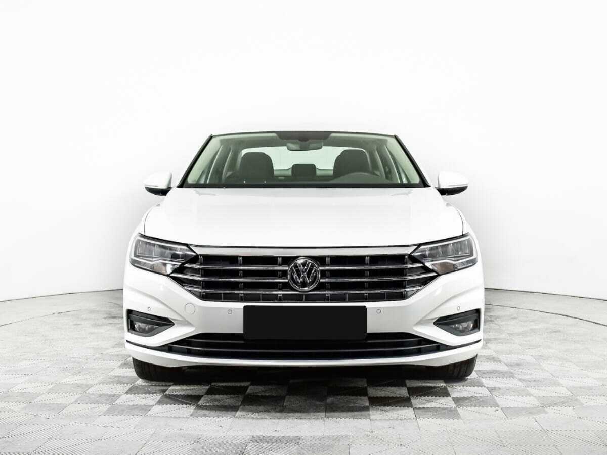 Volkswagen Jetta с пробегом — 2020 год. Фото: #1