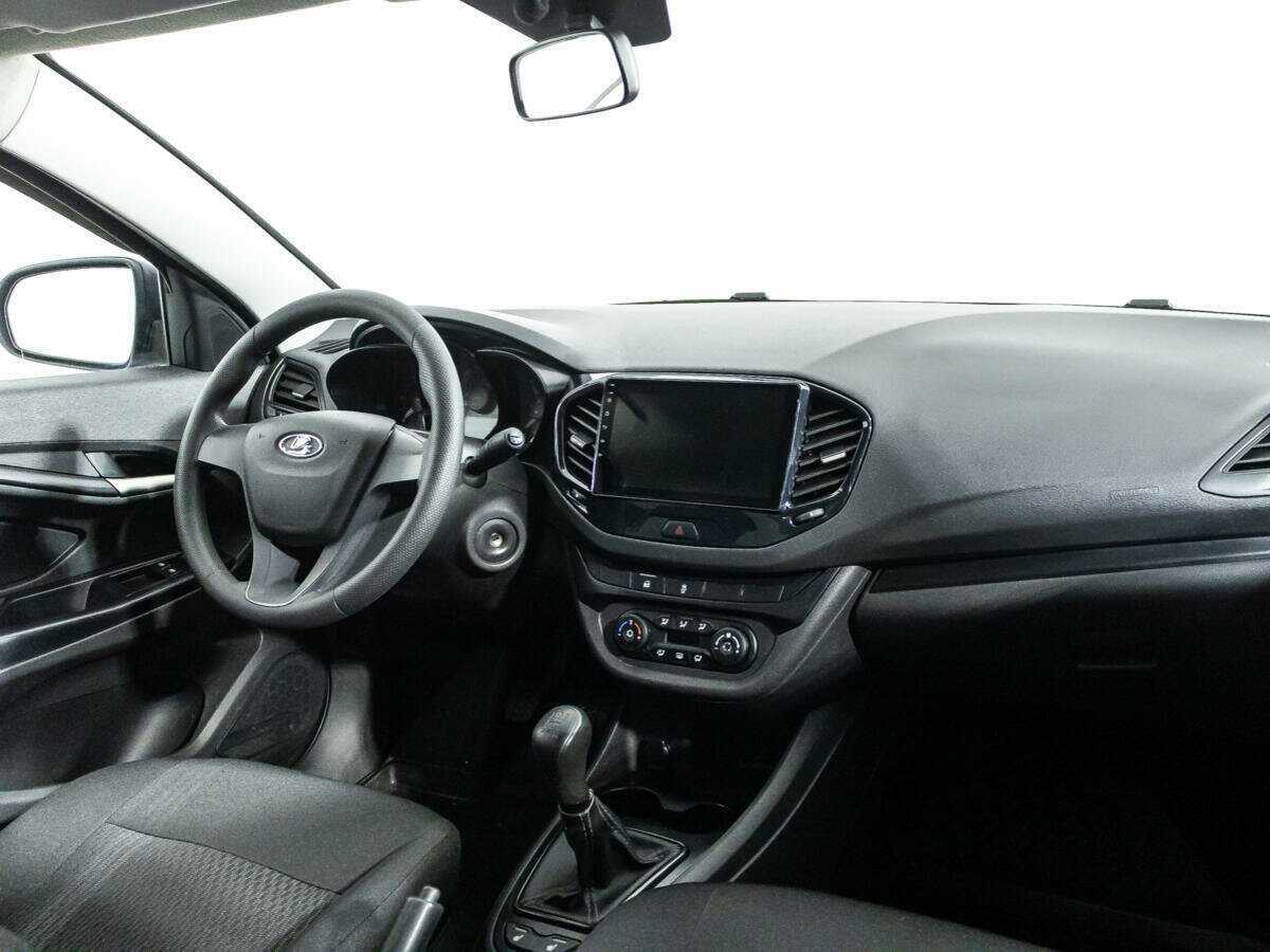 Lada (ВАЗ) Vesta с пробегом — 2022 год. Фото: #8