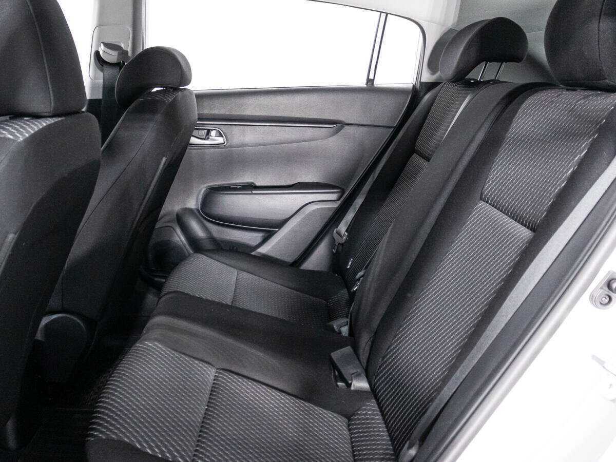 Kia Rio с пробегом — 2018 год. Фото: #9