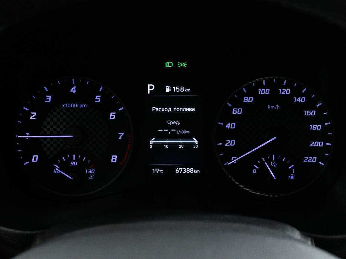 Hyundai Solaris с пробегом — 2021 год. Фото: #11