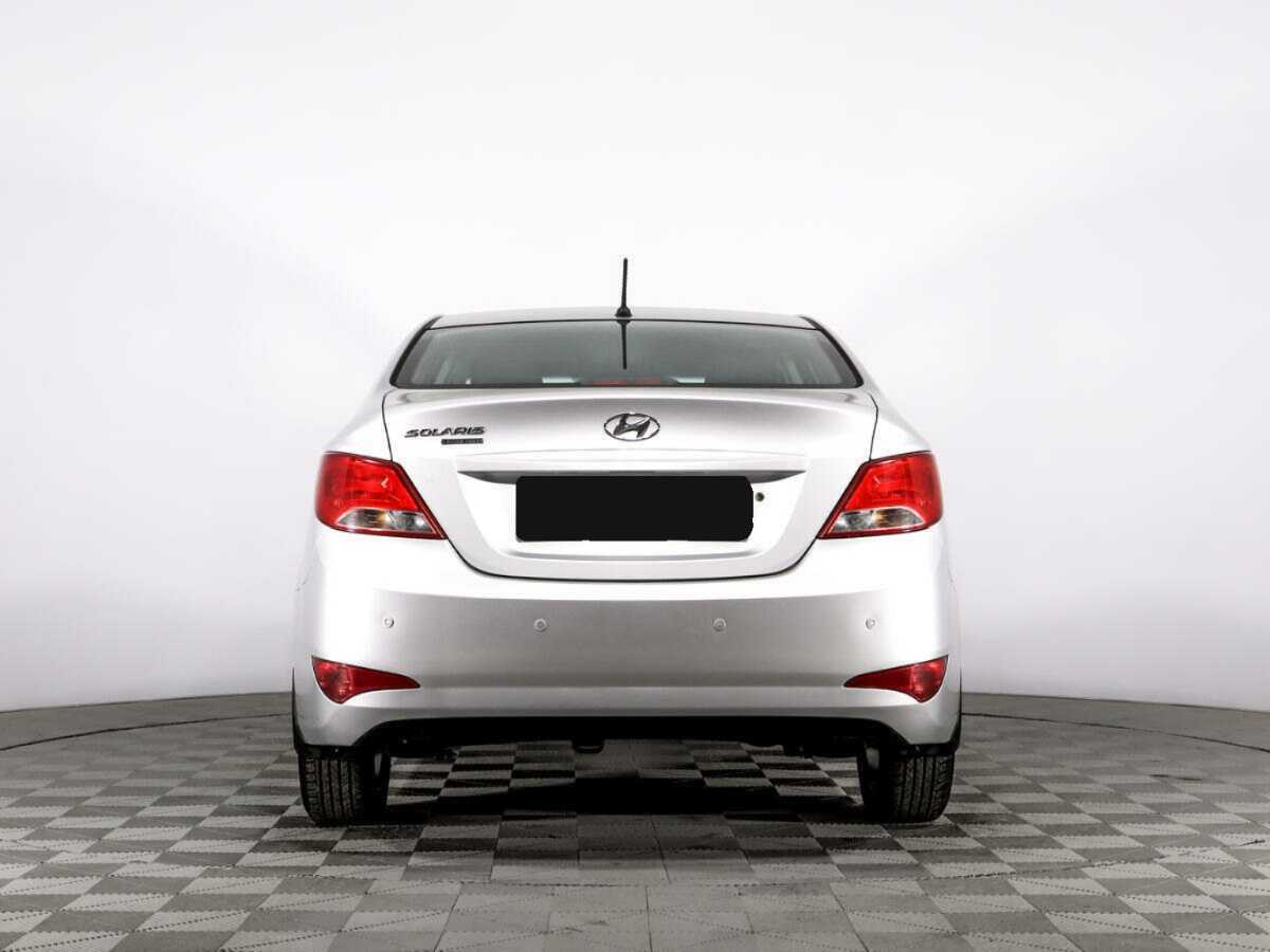 Hyundai Solaris с пробегом — 2016 год. Фото: #5