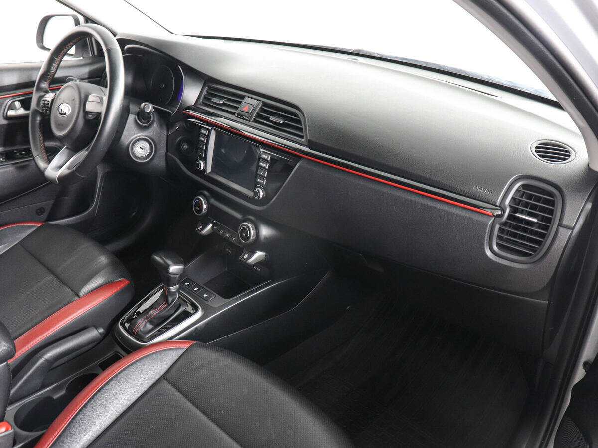 Kia Rio с пробегом — 2019 год. Фото: #9