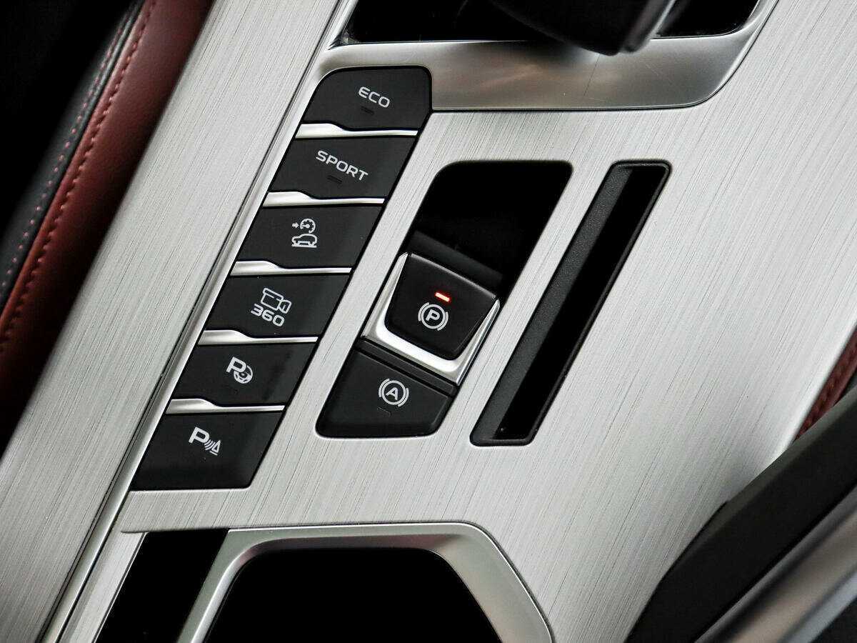 Geely Coolray с пробегом — 2021 год. Фото: #11