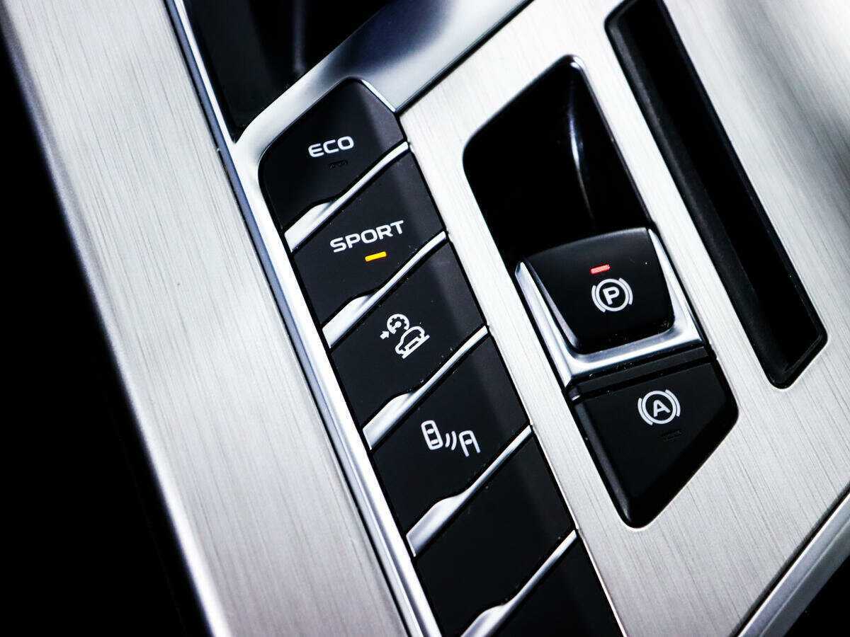 Geely Coolray с пробегом — 2021 год. Фото: #17