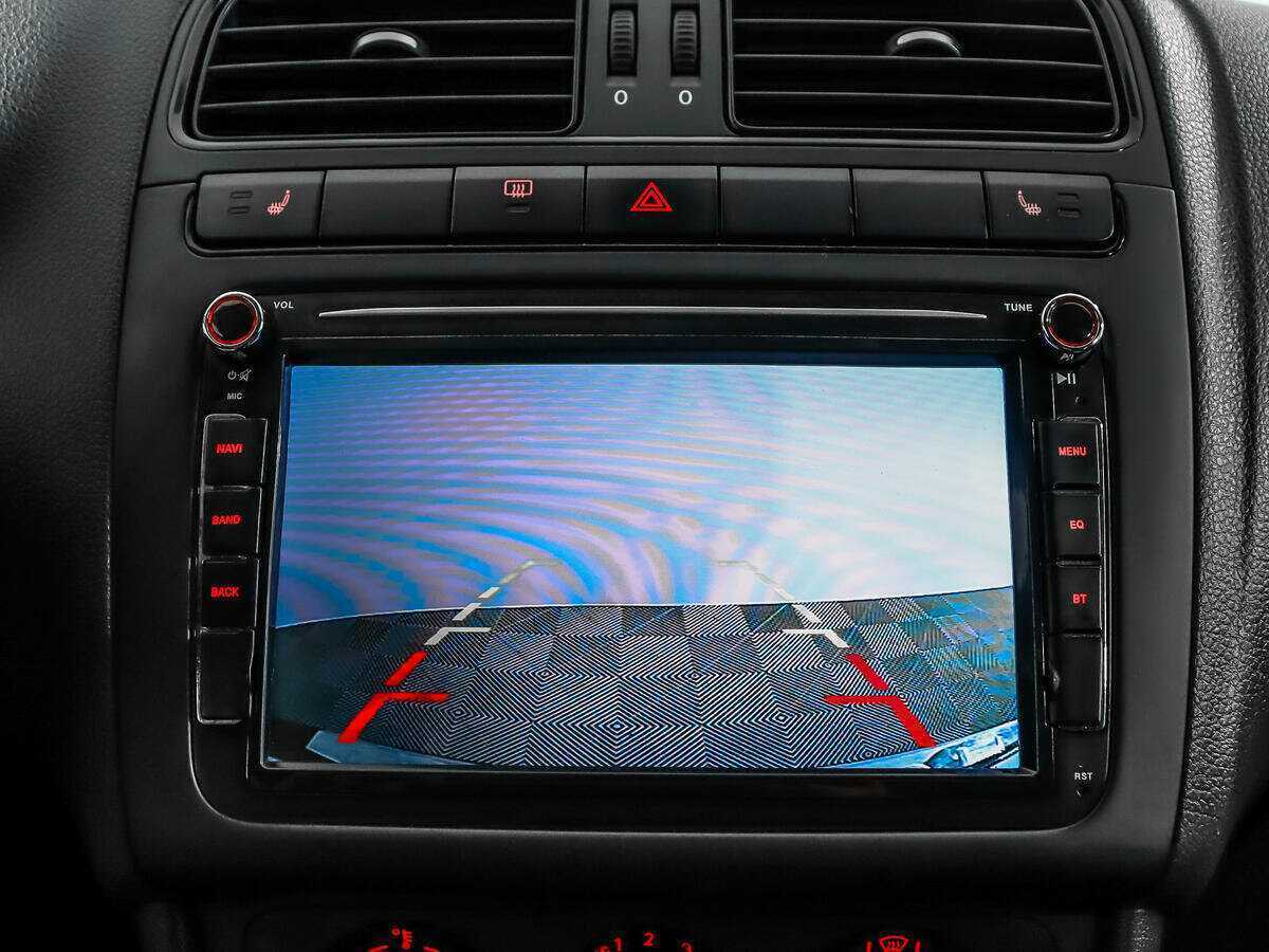 Volkswagen Polo с пробегом — 2012 год. Фото: #14