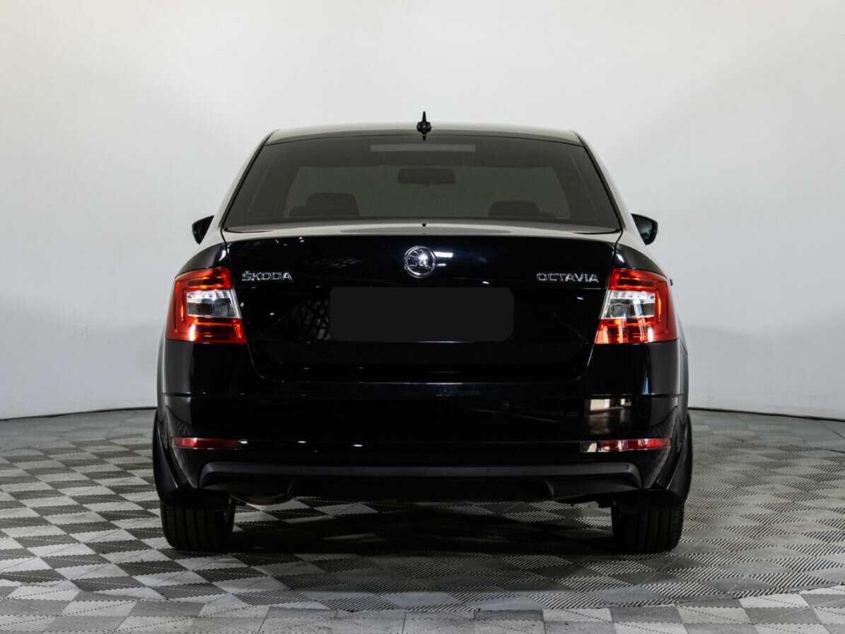 Skoda Octavia с пробегом — 2018 год. Фото: #5