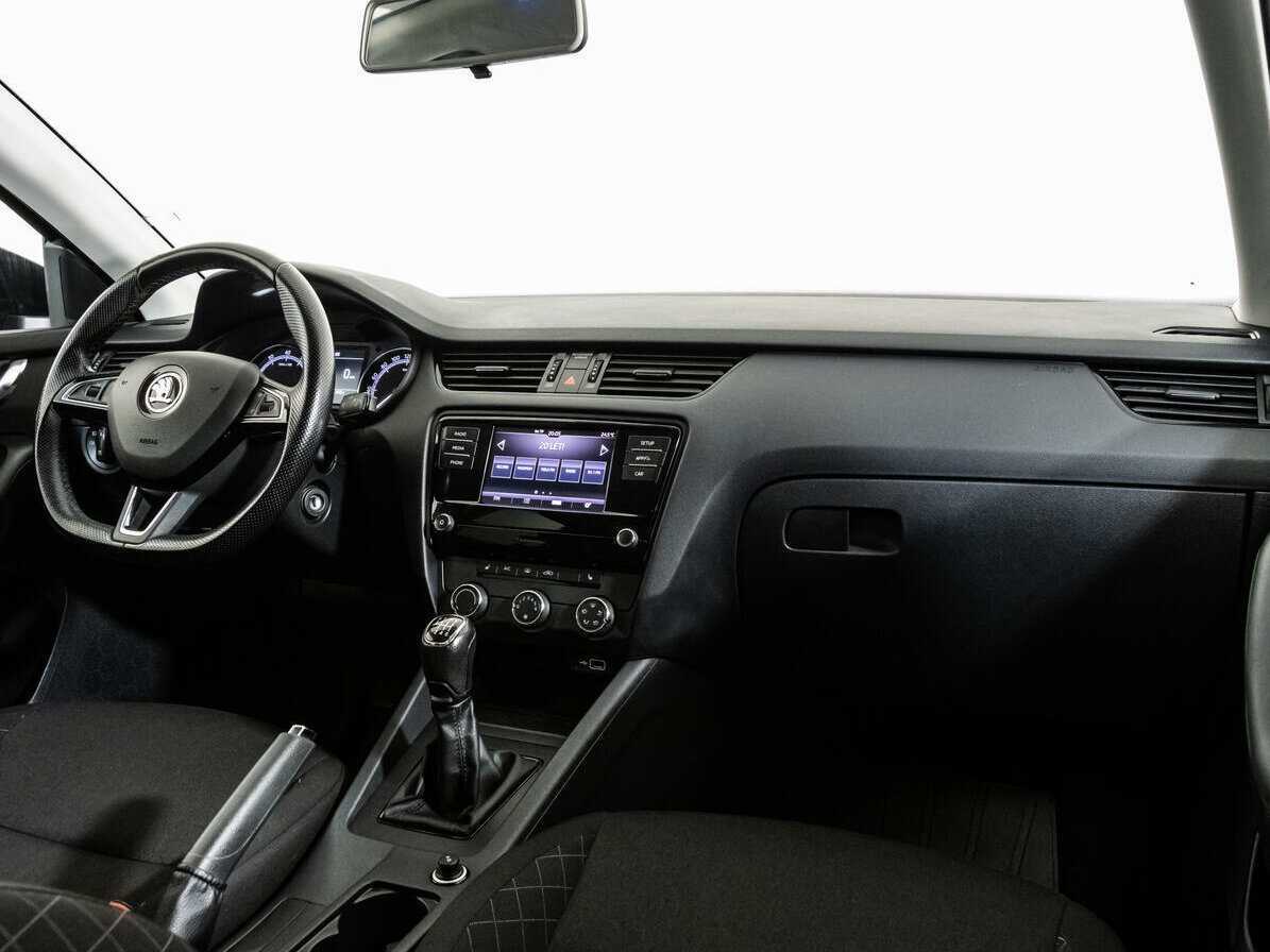 Skoda Octavia с пробегом — 2018 год. Фото: #8