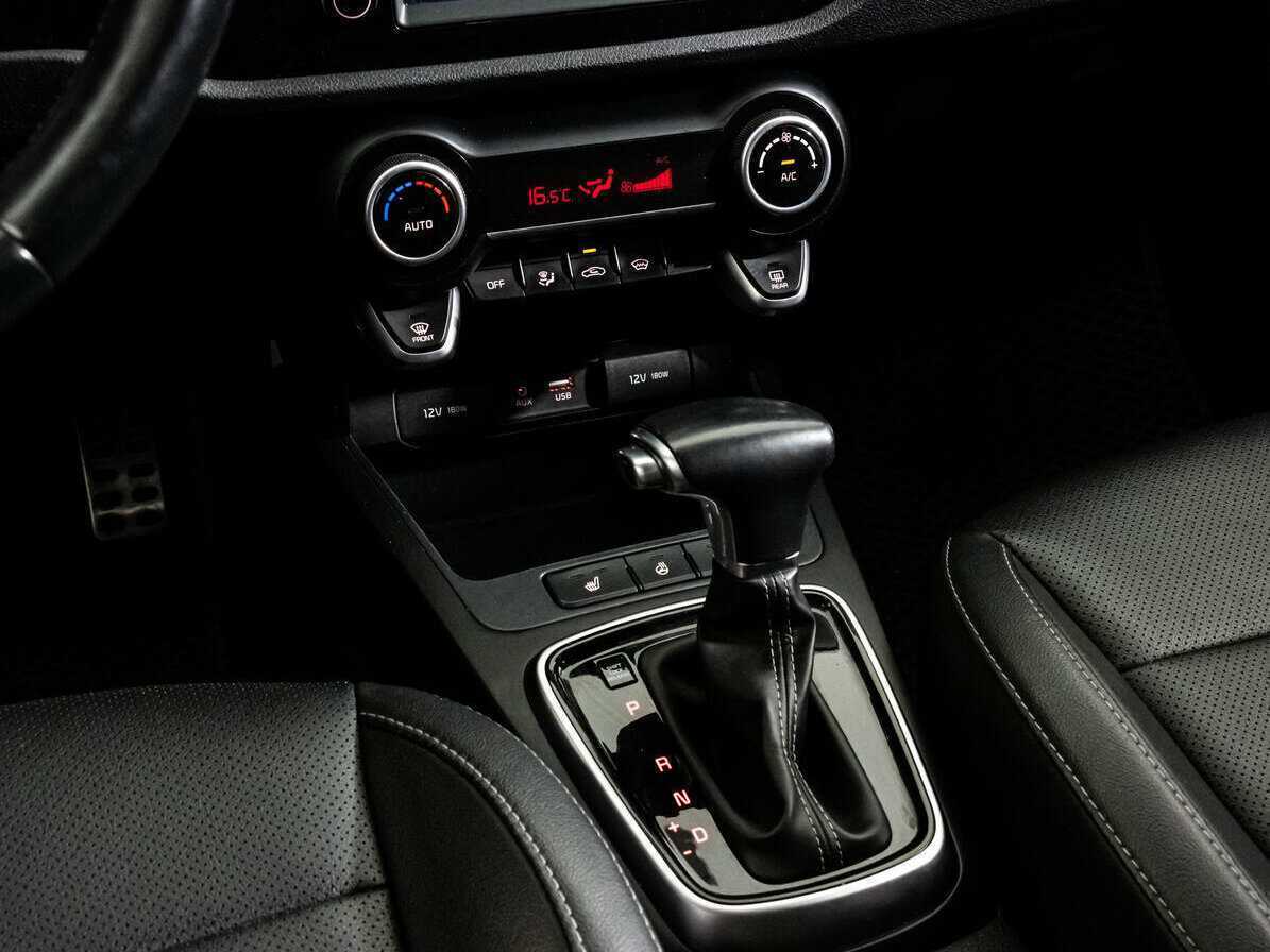 Kia Rio с пробегом — 2018 год. Фото: #12