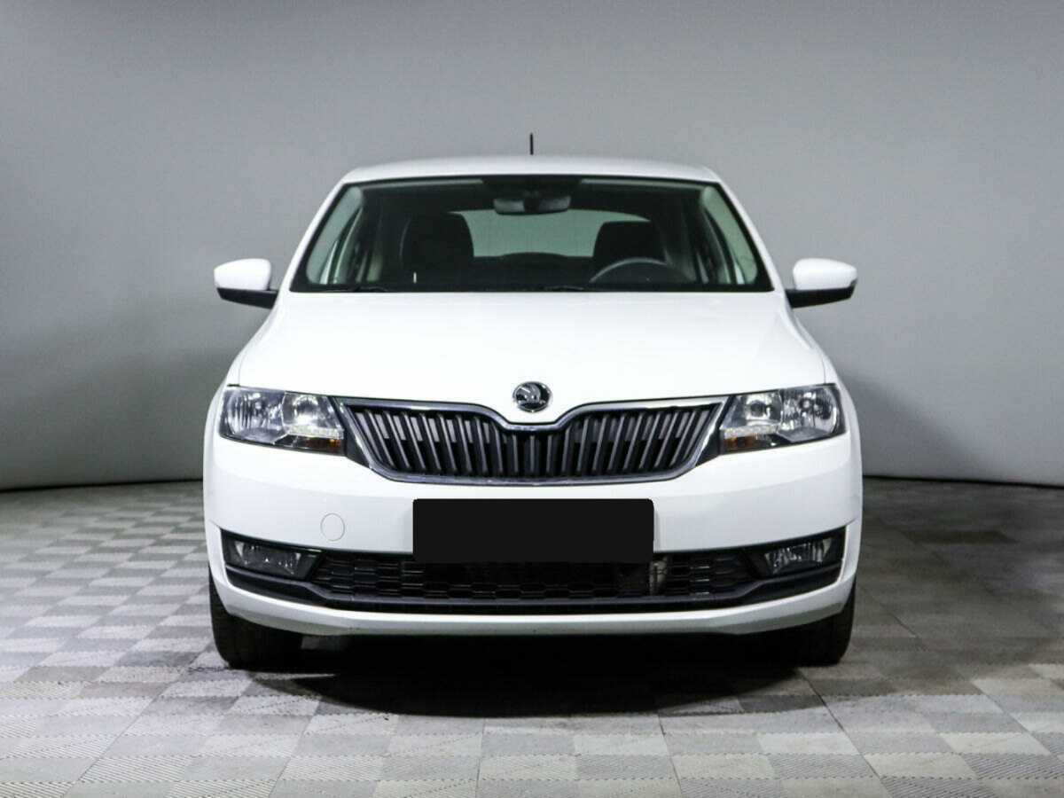 Skoda Rapid с пробегом — 2019 год. Фото: #1