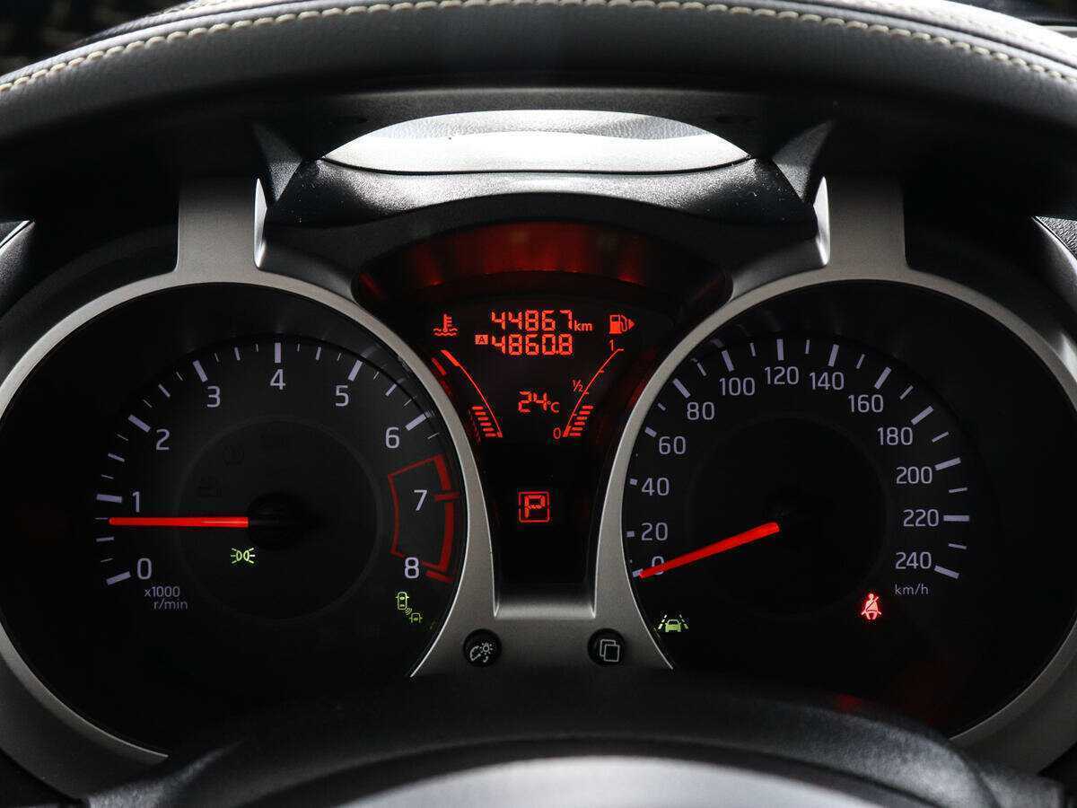 Nissan Juke с пробегом — 2017 год. Фото: #10