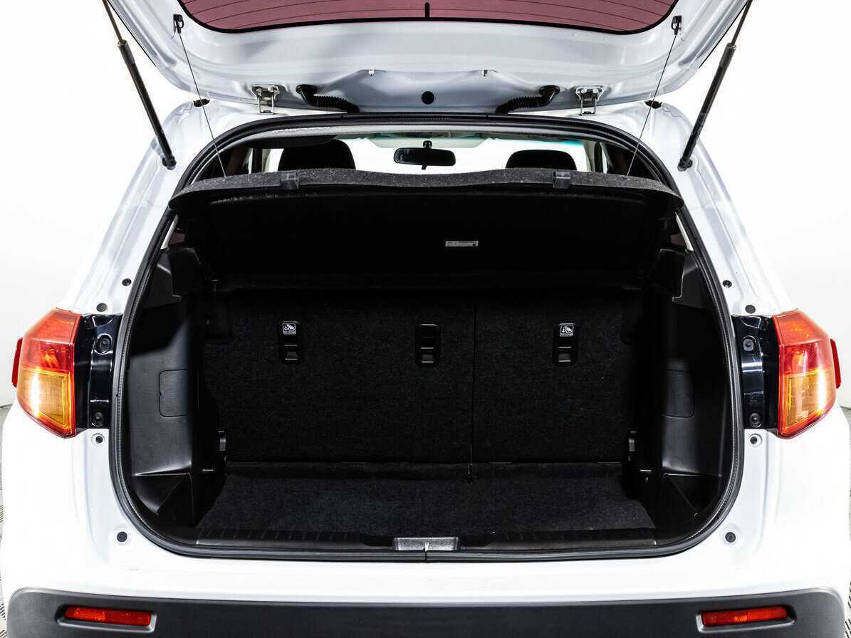 Suzuki Vitara с пробегом — 2017 год. Фото: #17