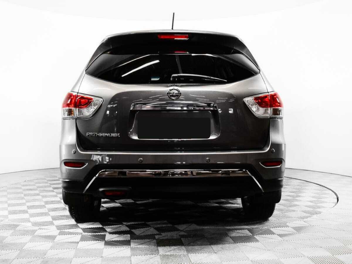 Nissan Pathfinder с пробегом — 2014 год. Фото: #5