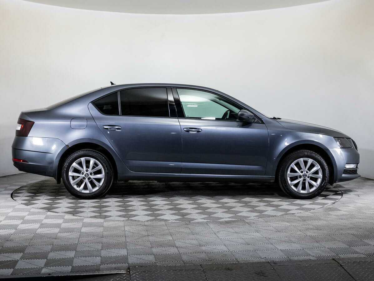 Skoda Octavia с пробегом — 2017 год. Фото: #3