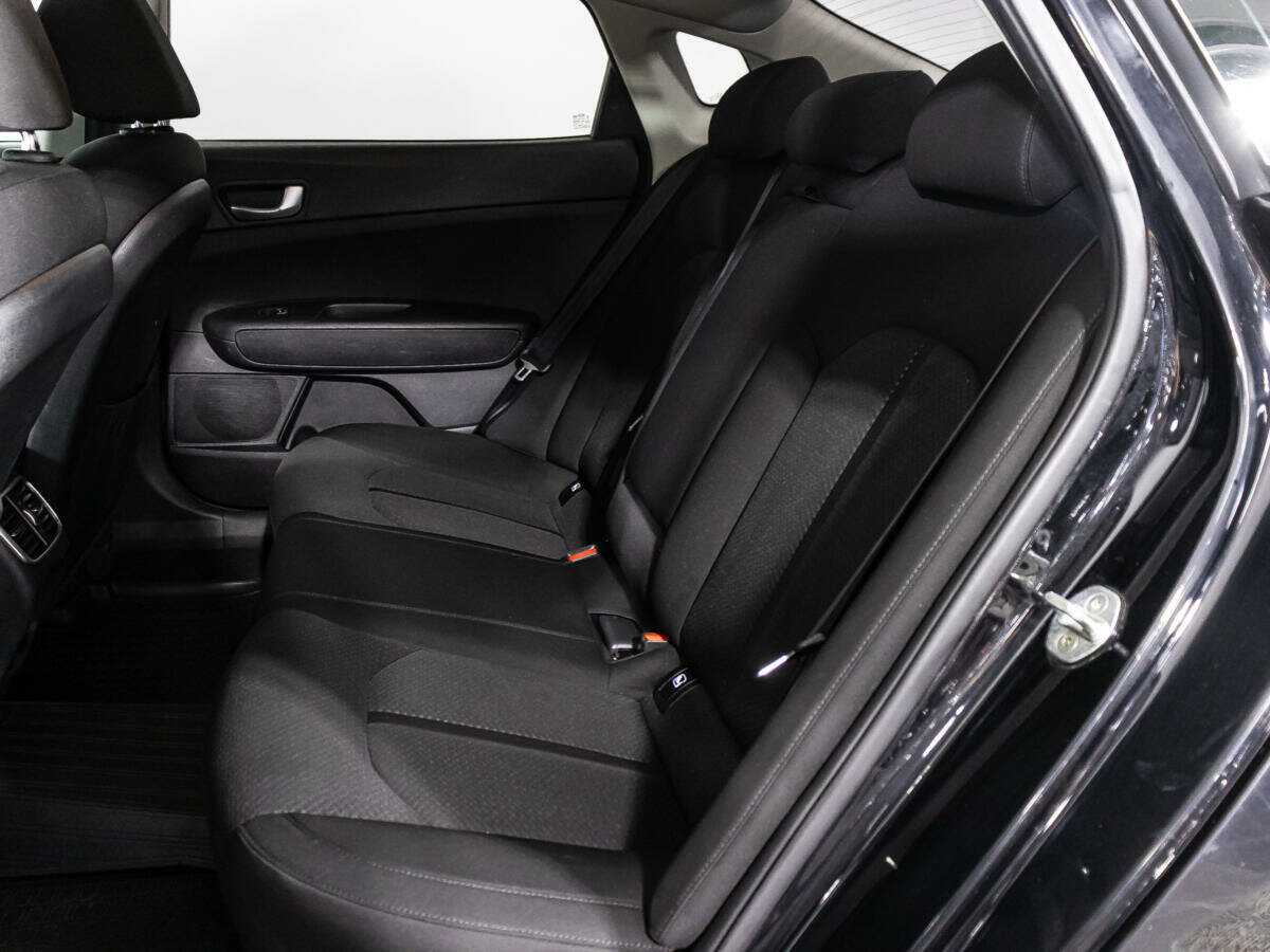 Kia Optima с пробегом — 2017 год. Фото: #9