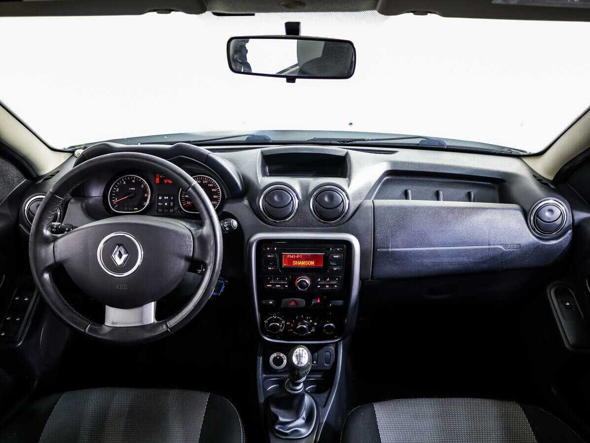 Renault Duster с пробегом — 2013 год. Фото: #8