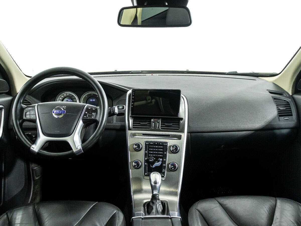 Volvo XC60 с пробегом — 2012 год. Фото: #12