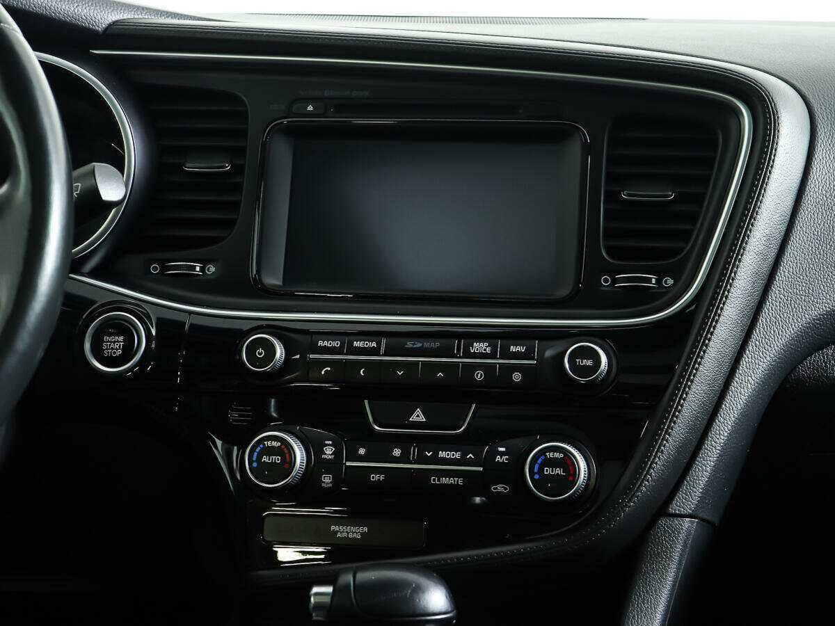 Kia Optima с пробегом — 2015 год. Фото: #9