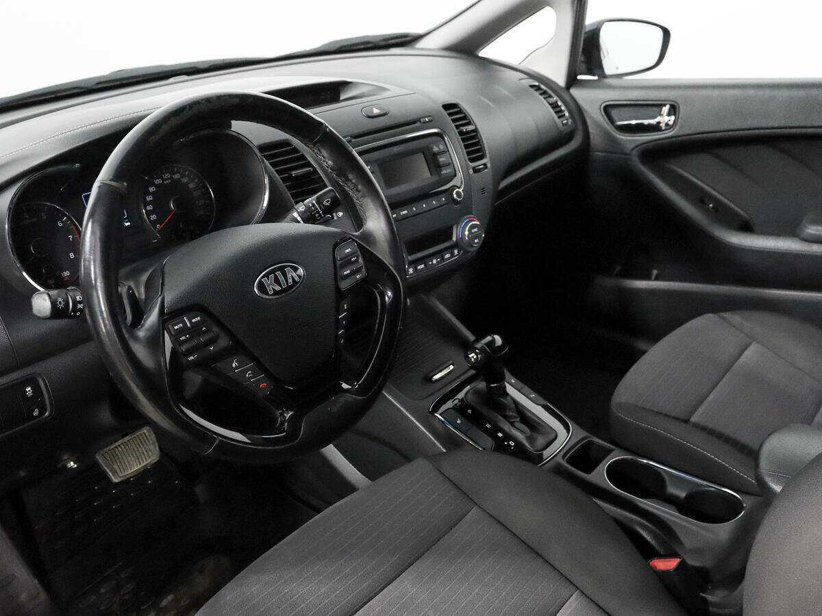Kia Cerato с пробегом — 2018 год. Фото: #8