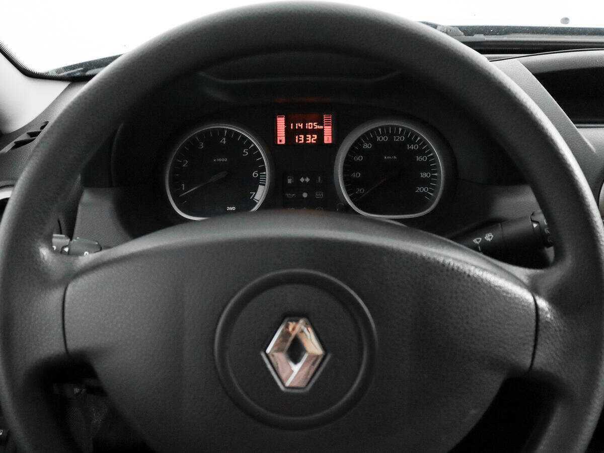 Renault Duster с пробегом — 2014 год. Фото: #10
