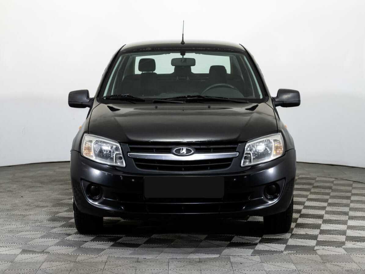 Lada (ВАЗ) Granta с пробегом — 2012 год. Фото: #1