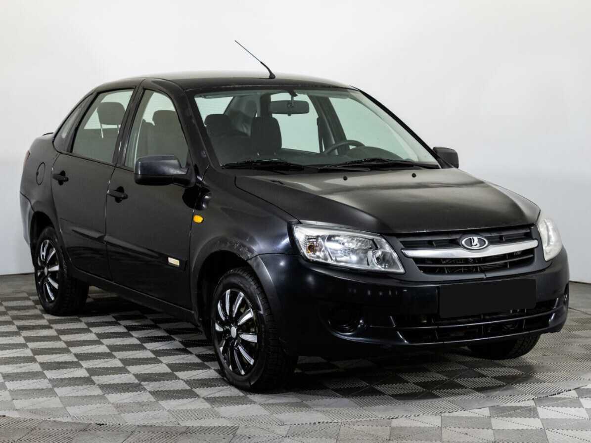 Lada (ВАЗ) Granta с пробегом — 2012 год. Фото: #2