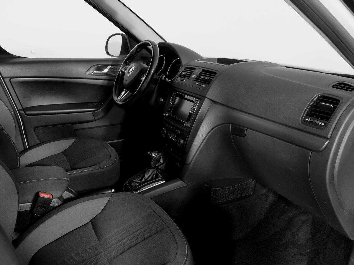 Skoda Yeti с пробегом — 2017 год. Фото: #8