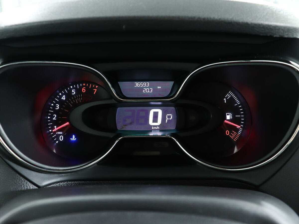 Renault Kaptur с пробегом — 2018 год. Фото: #12