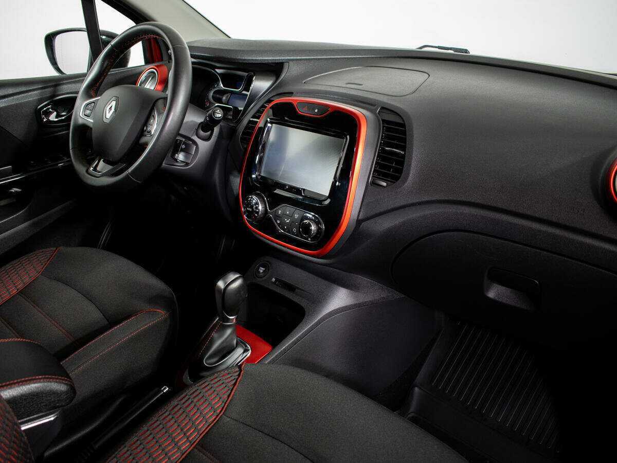 Renault Kaptur с пробегом — 2019 год. Фото: #8