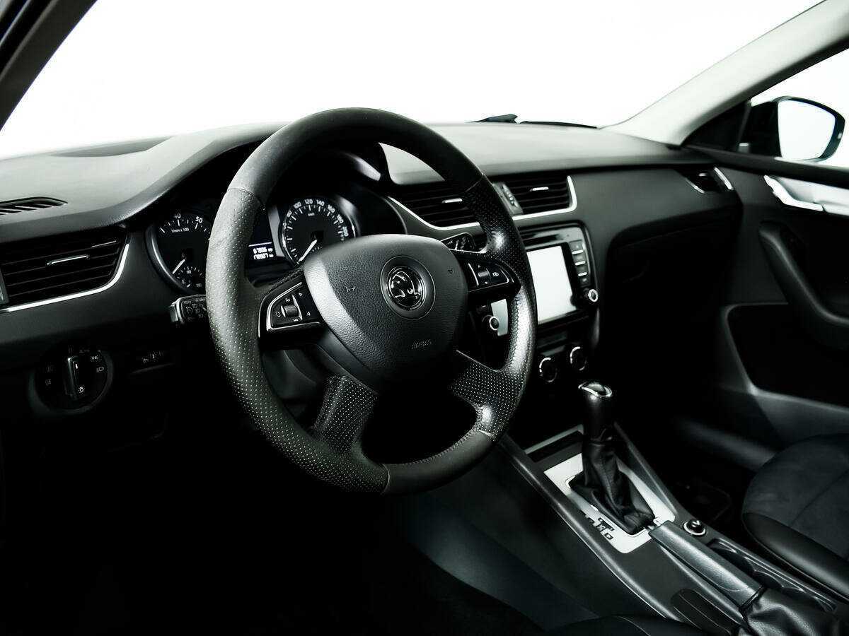 Skoda Octavia с пробегом — 2014 год. Фото: #12