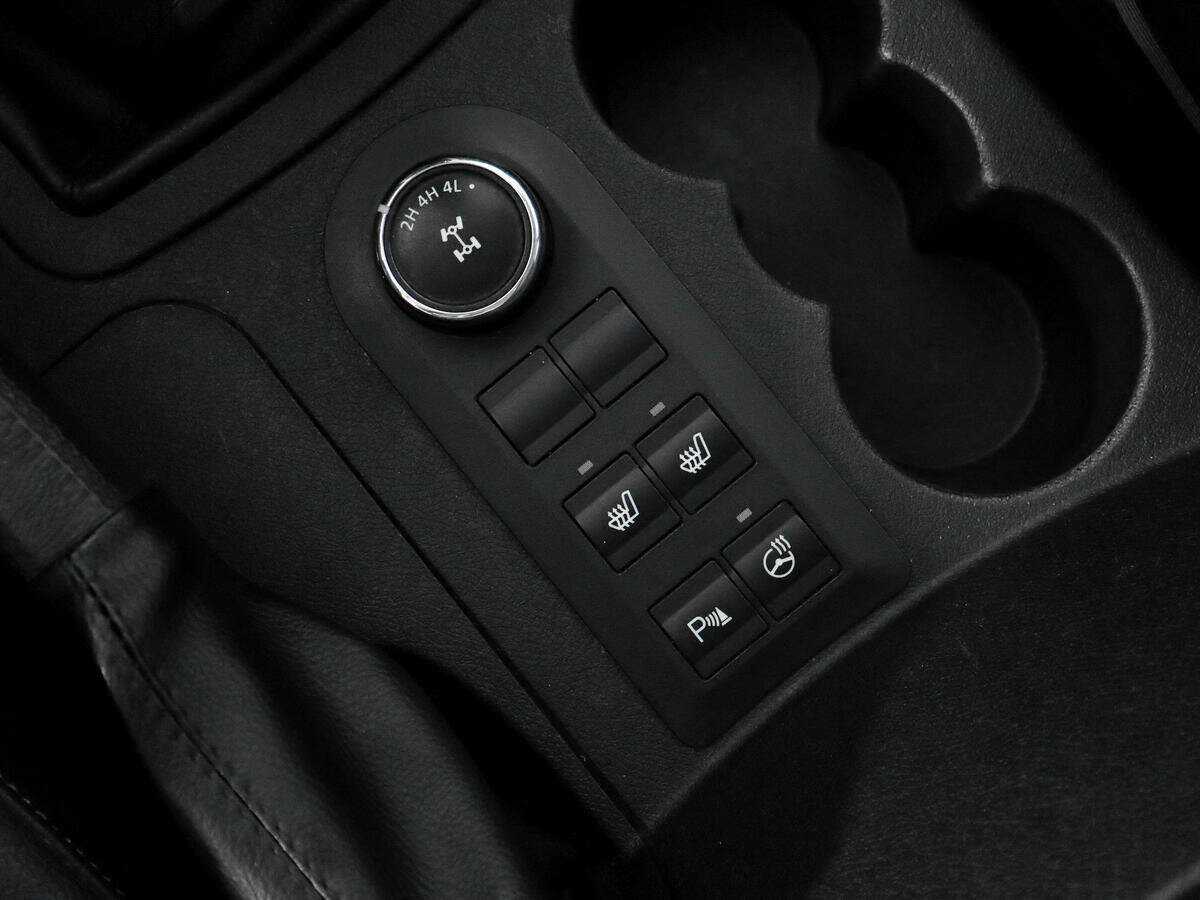 УАЗ Patriot с пробегом — 2016 год. Фото: #9