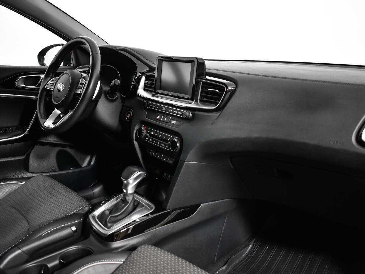 Kia Ceed с пробегом — 2019 год. Фото: #4