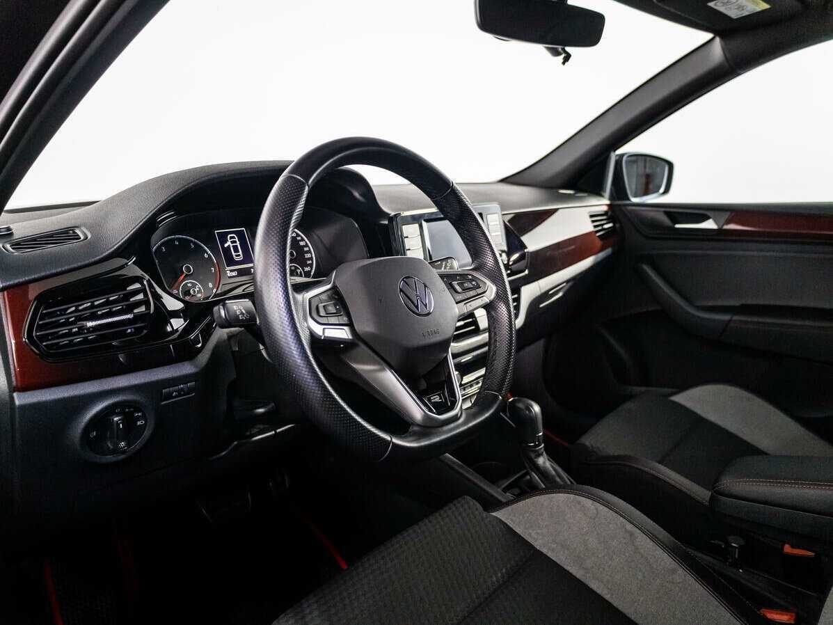 Volkswagen Polo с пробегом — 2021 год. Фото: #9