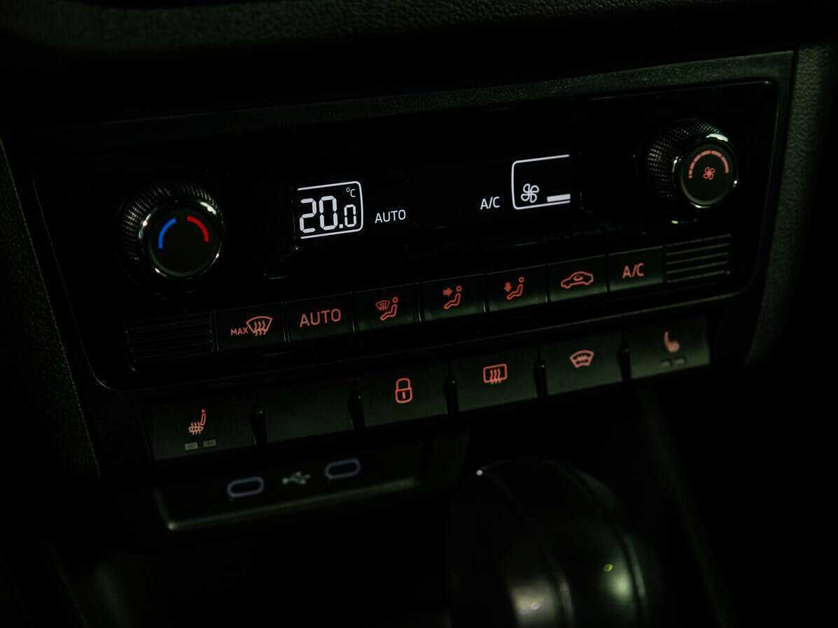 Volkswagen Polo с пробегом — 2021 год. Фото: #16