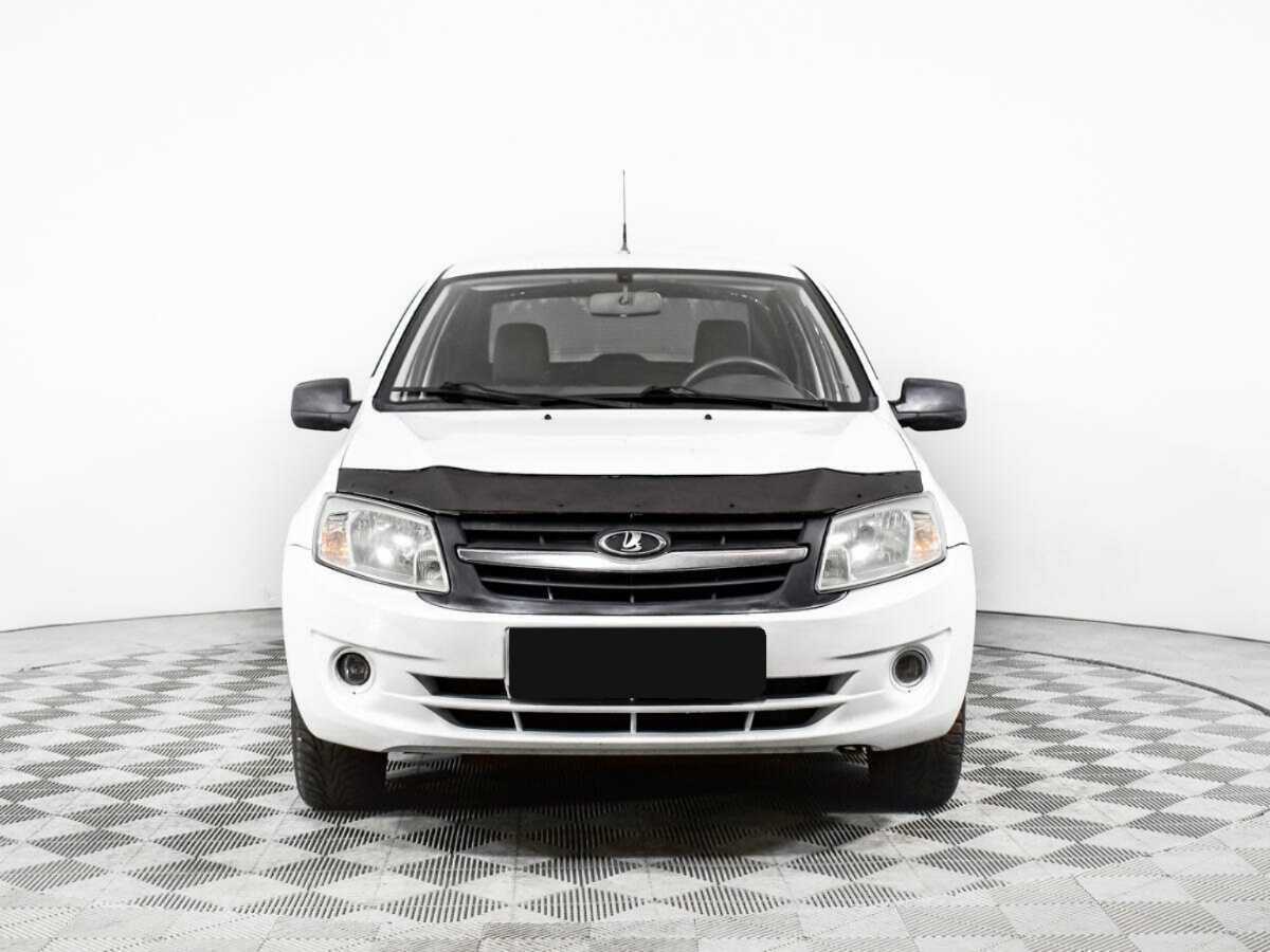 Lada (ВАЗ) Granta с пробегом — 2013 год. Фото: #1