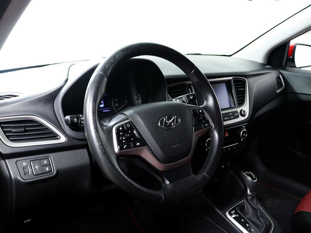 Hyundai Solaris с пробегом — 2017 год. Фото: #12