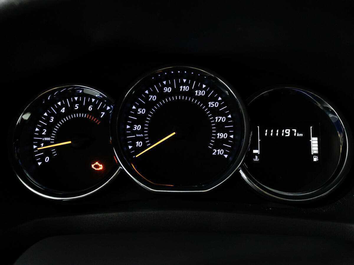 Renault Sandero с пробегом — 2019 год. Фото: #11