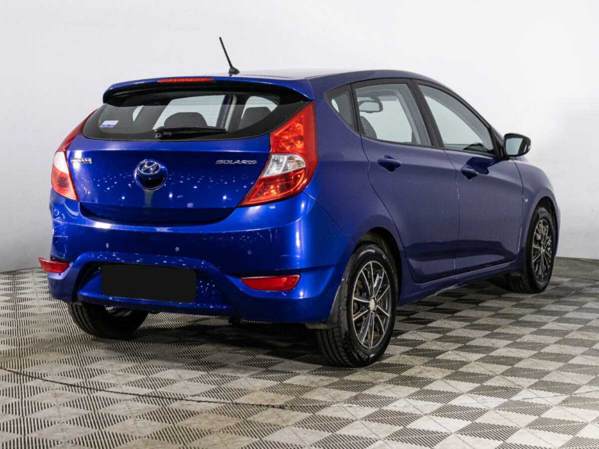 Hyundai Solaris с пробегом — 2013 год. Фото: #4