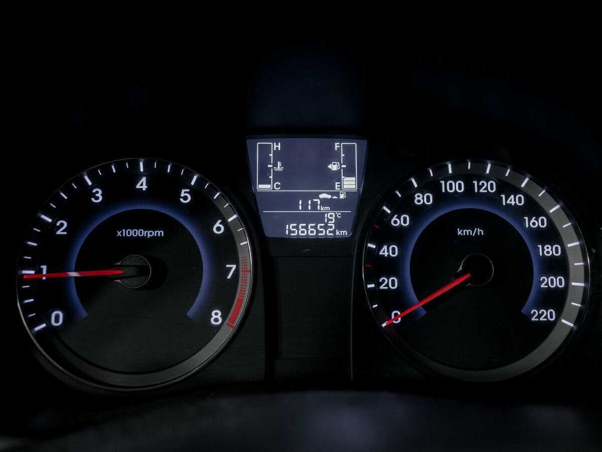 Hyundai Solaris с пробегом — 2016 год. Фото: #10