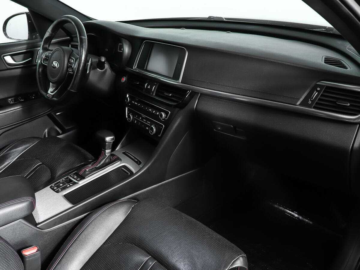 Kia Optima с пробегом — 2016 год. Фото: #7