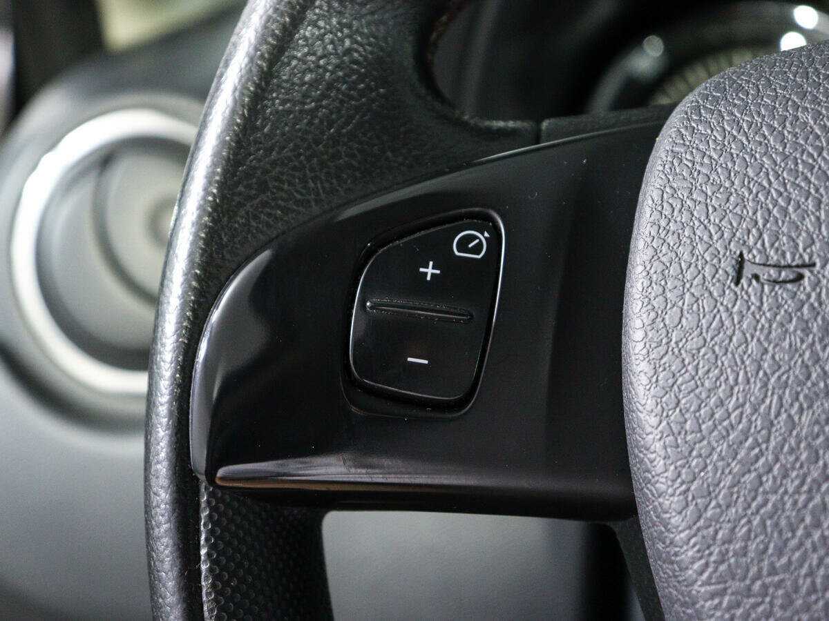 Nissan Terrano с пробегом — 2019 год. Фото: #15