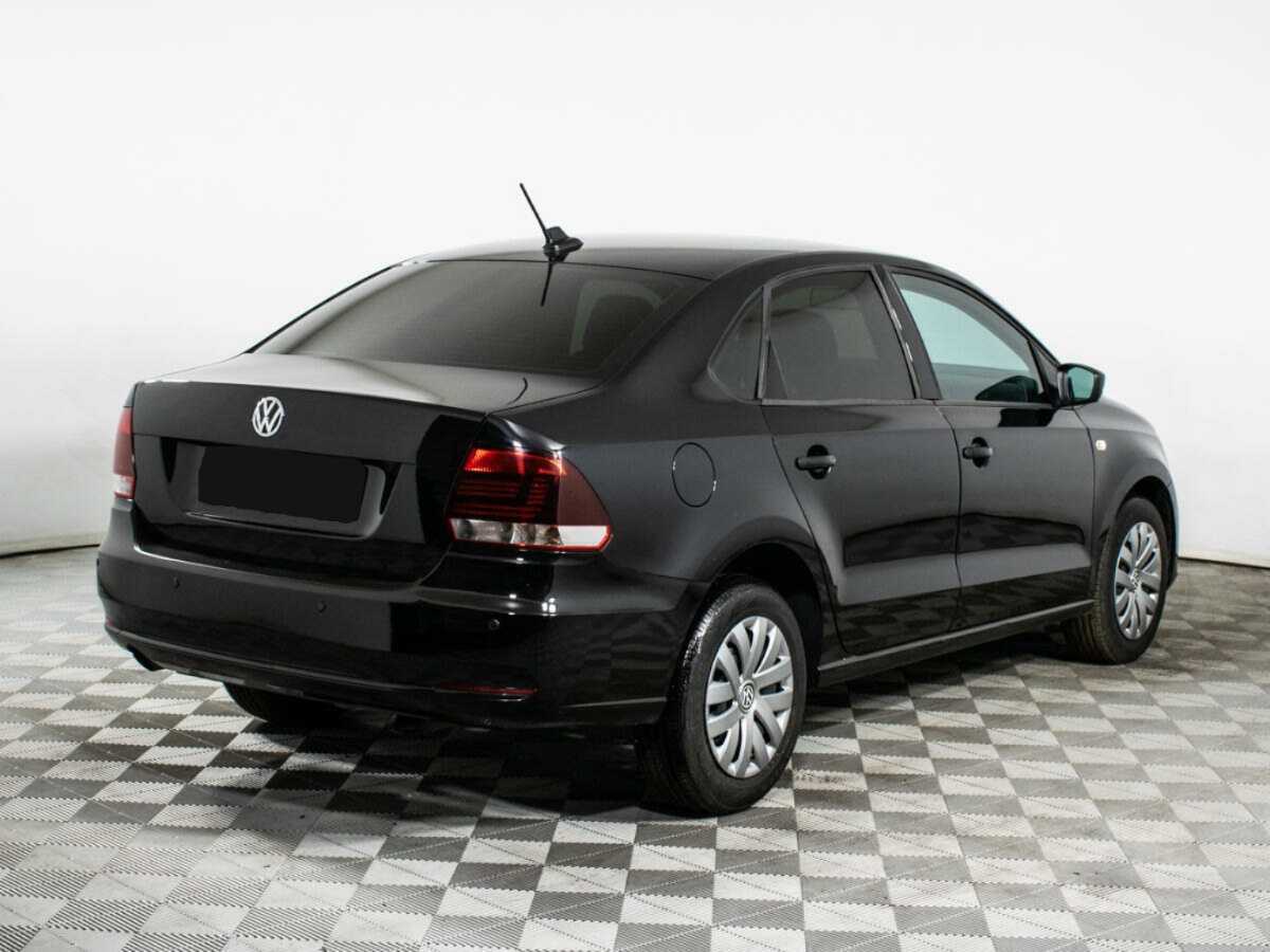 Volkswagen Polo с пробегом — 2018 год. Фото: #3