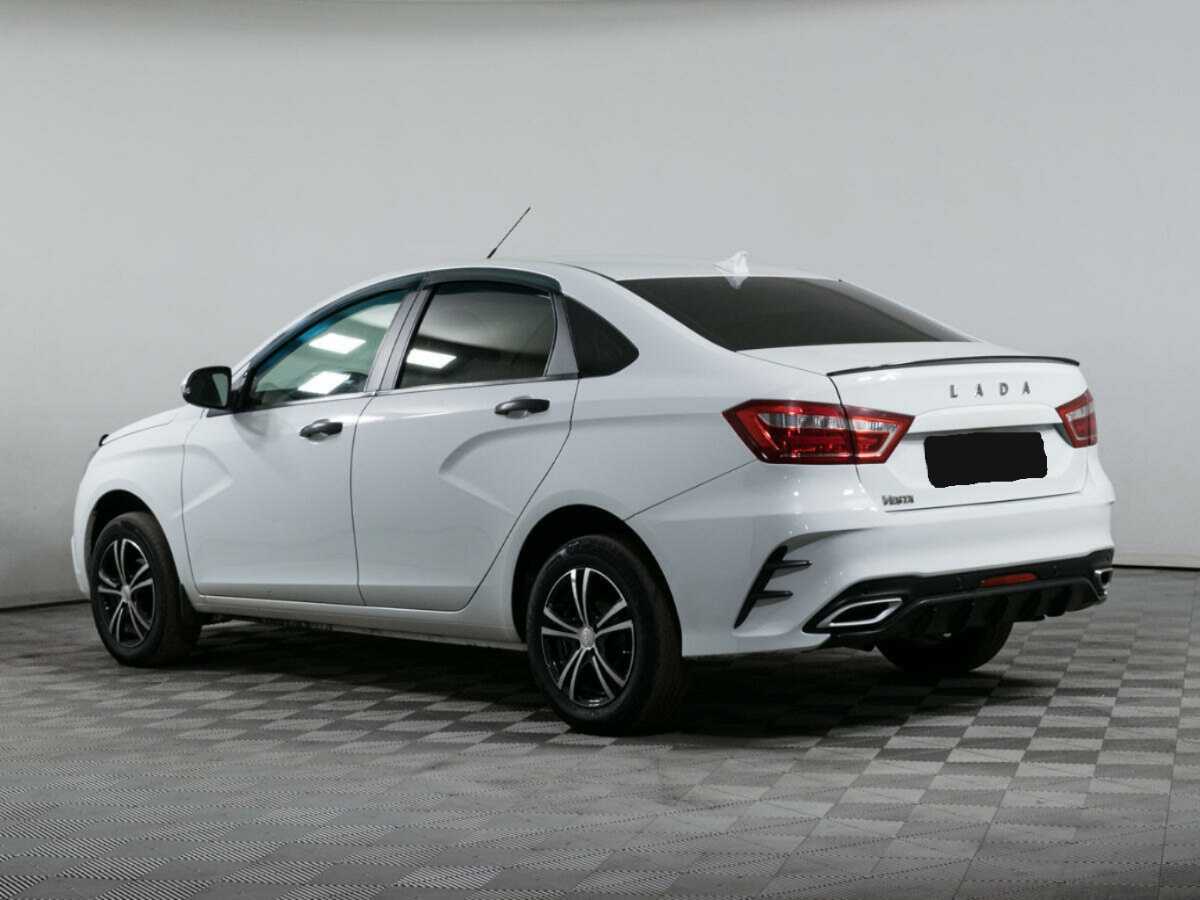 Lada (ВАЗ) Vesta с пробегом — 2019 год. Фото: #6