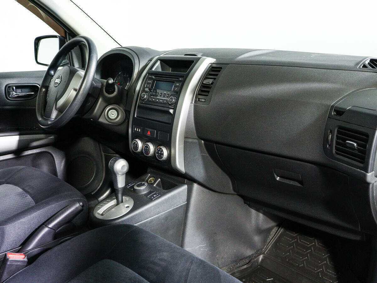 Nissan X-Trail с пробегом — 2013 год. Фото: #8