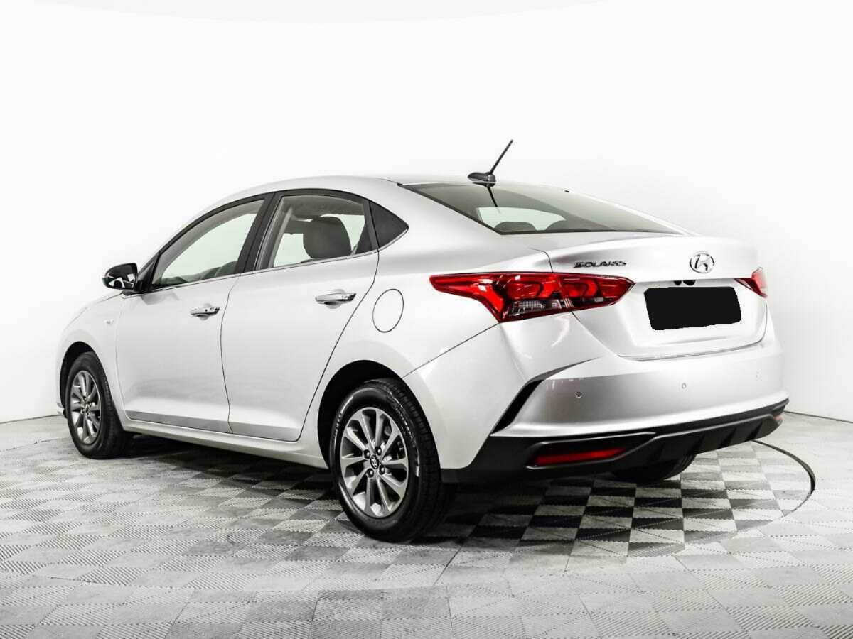 Hyundai Solaris с пробегом — 2021 год. Фото: #6