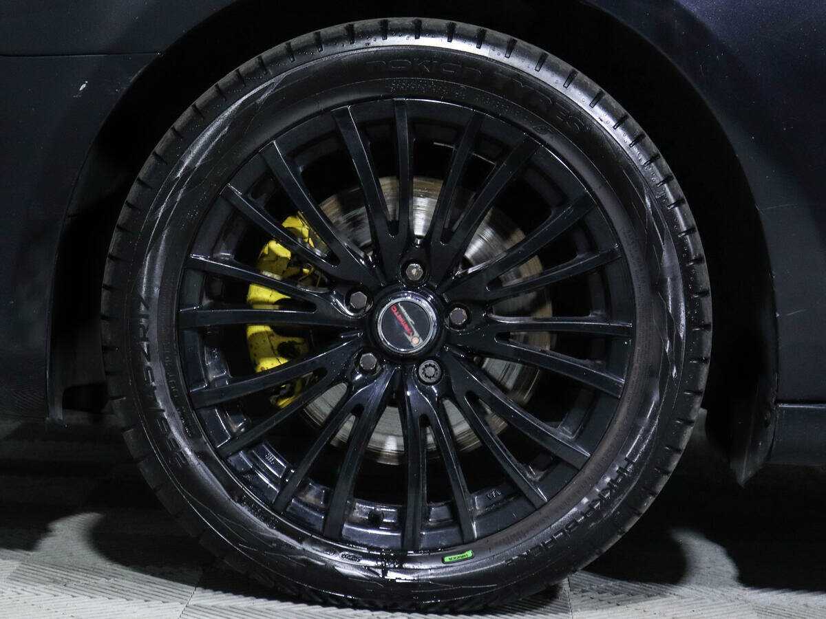 Volkswagen Passat CC с пробегом — 2013 год. Фото: #12