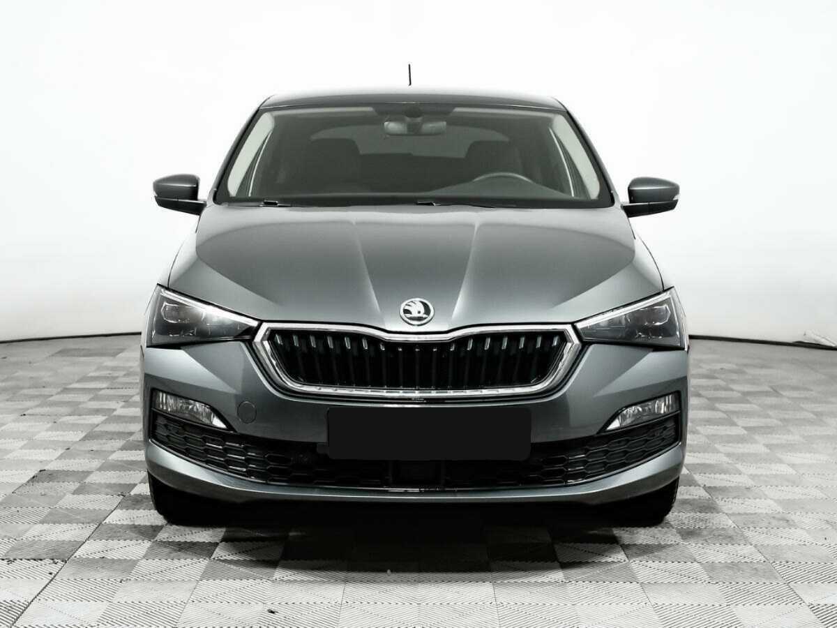 Skoda Rapid с пробегом — 2020 год. Фото: #1